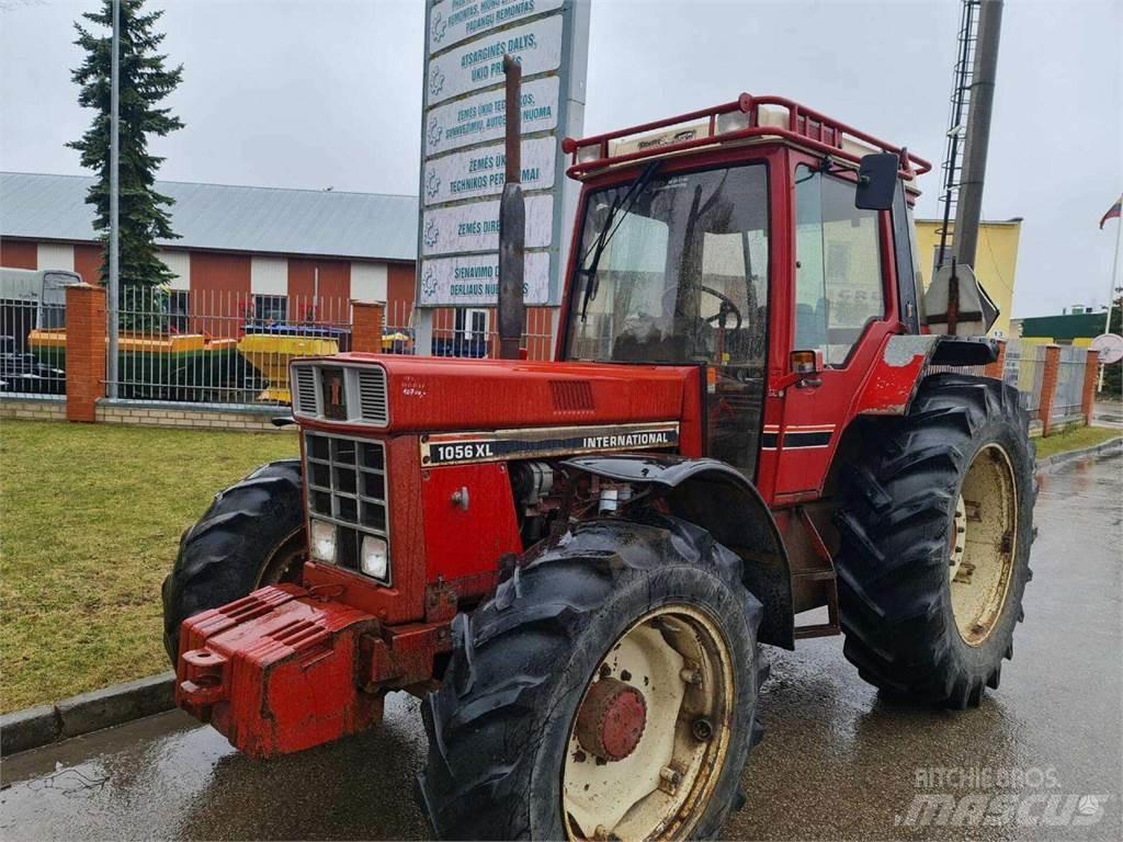 Case IH 1056 XL Tractoare