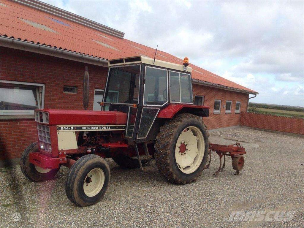 Case IH 844 Utilaje agricole - Altele