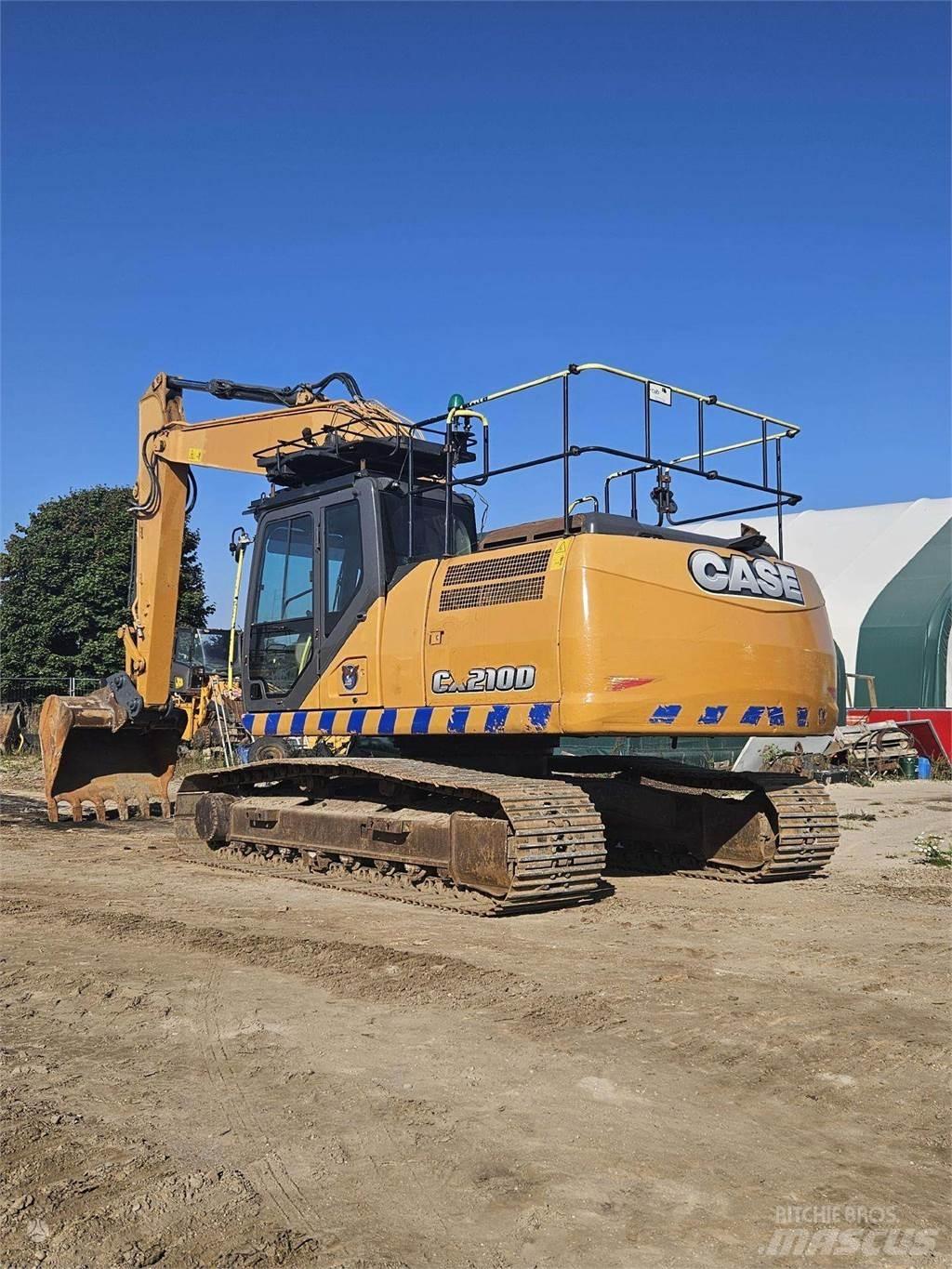CASE LC210-D Excavatoare pe șenile
