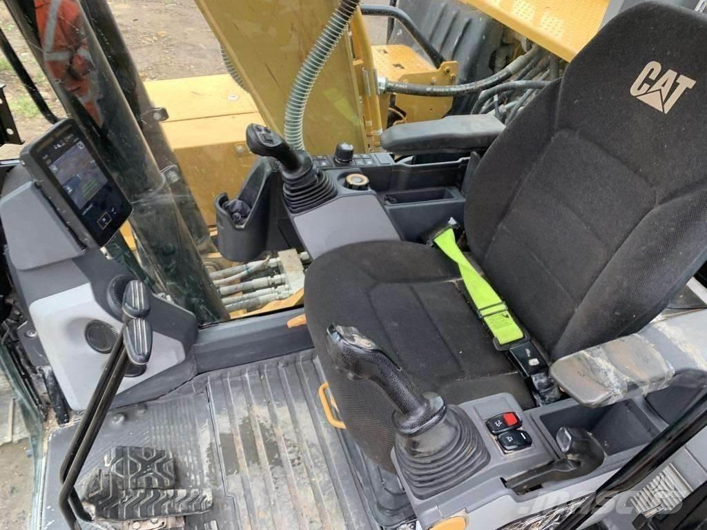 CAT 313 GC Excavatoare pe șenile
