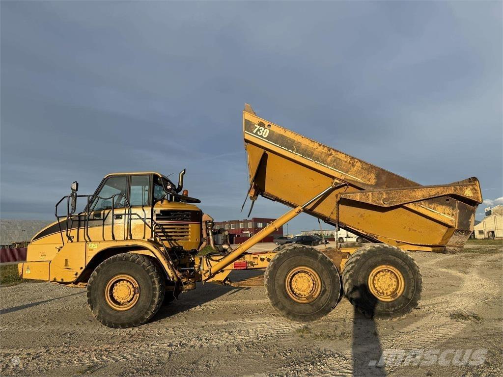 CAT 730 Transportoare articulate