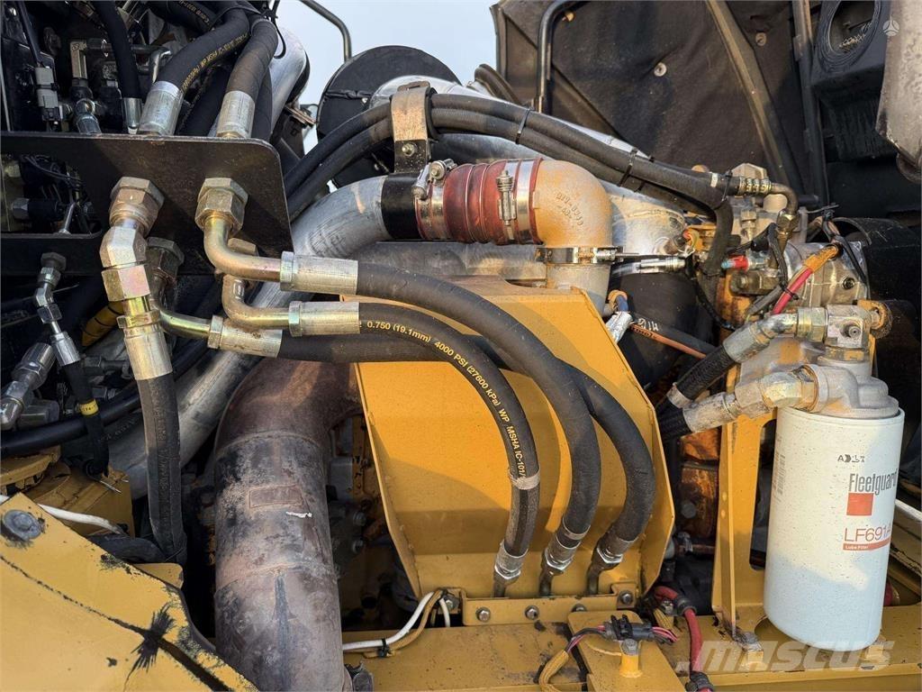 CAT 730 Transportoare articulate