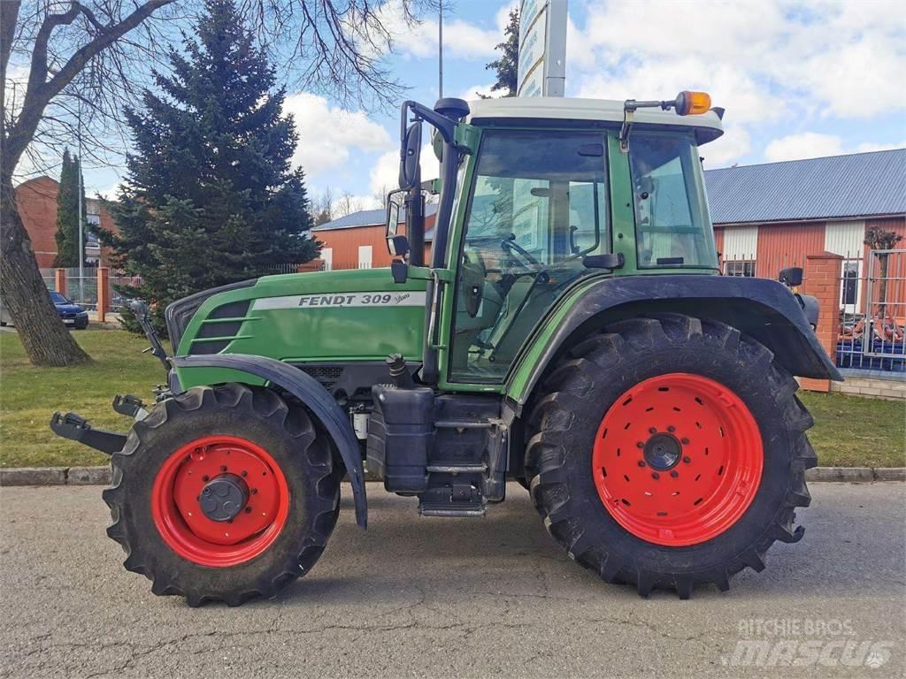 Fendt 309 Vario Tractoare