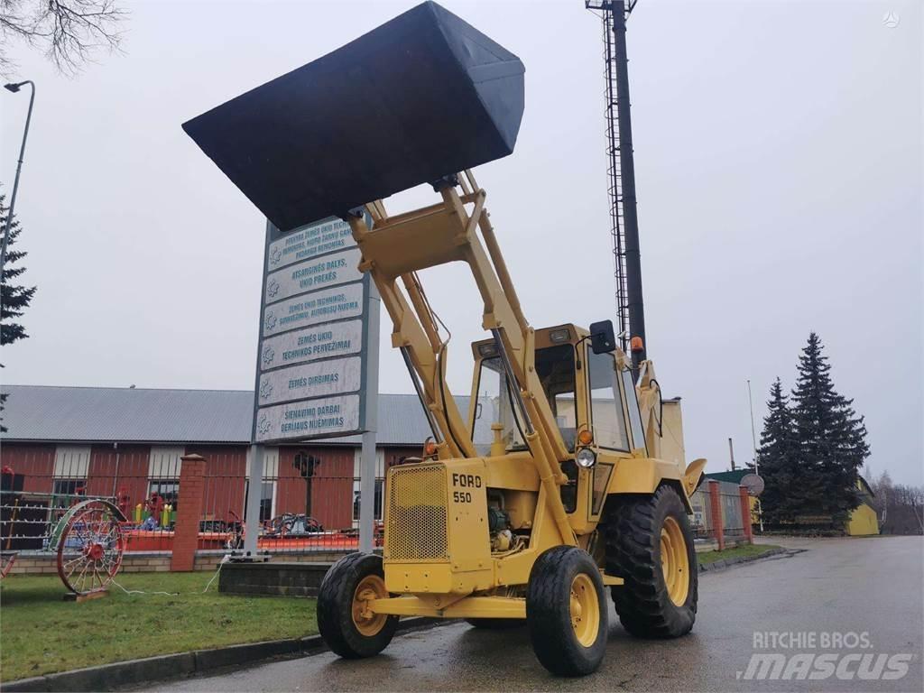 Ford 550 Buldoexcavatoare