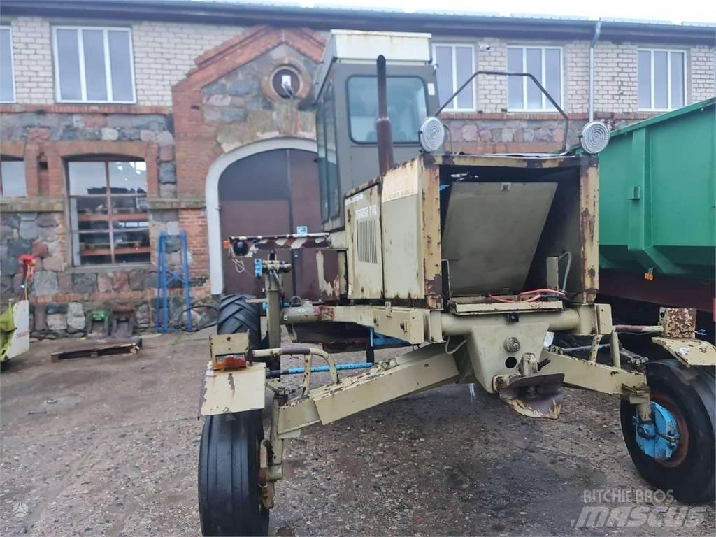 Fortschritt E 302 Combine de secerat