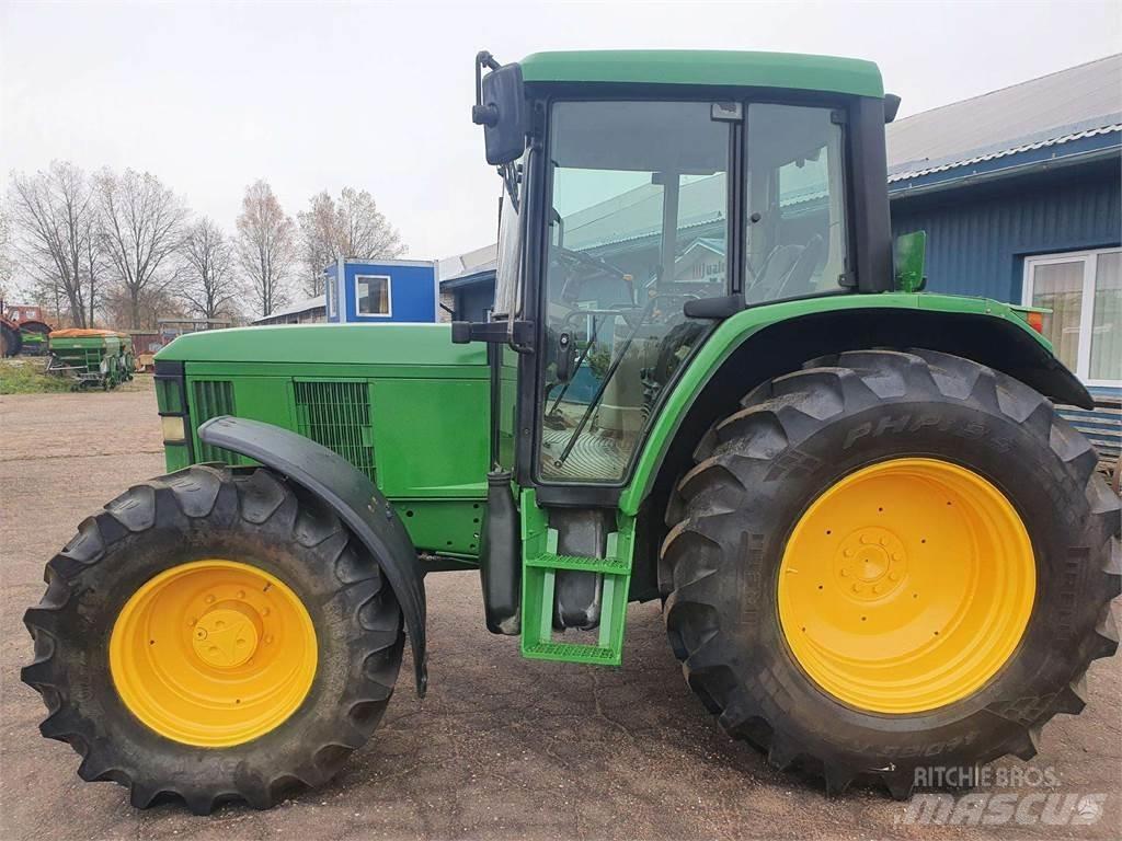 John Deere 6210 Tractoare