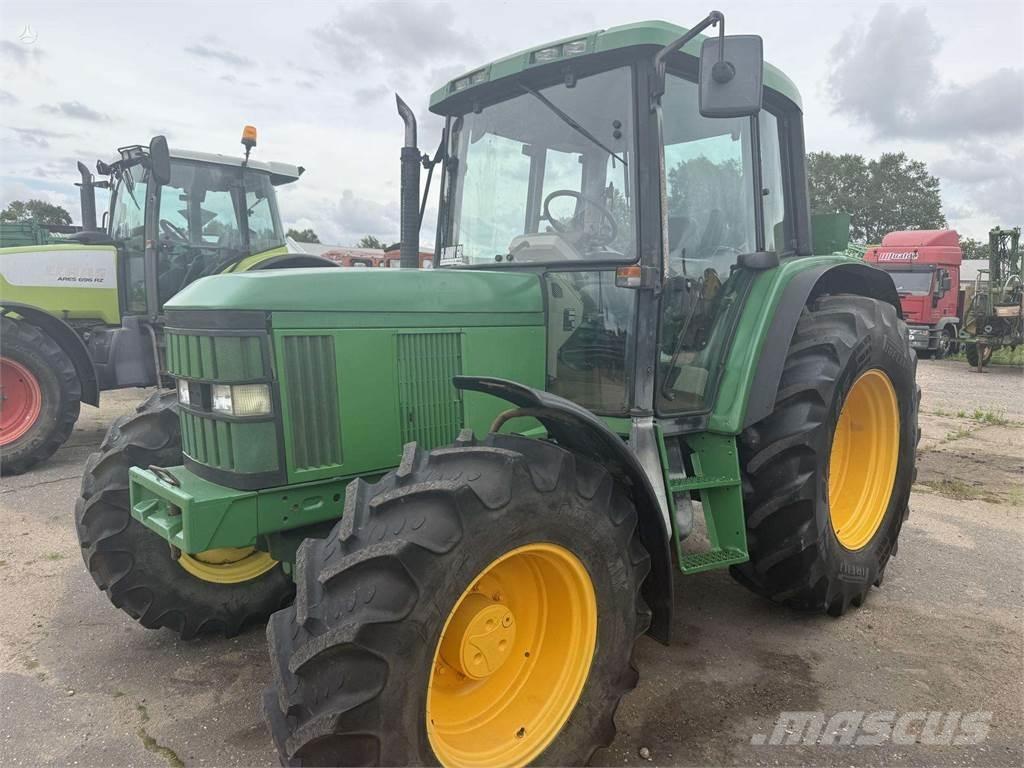 John Deere 6210 Tractoare