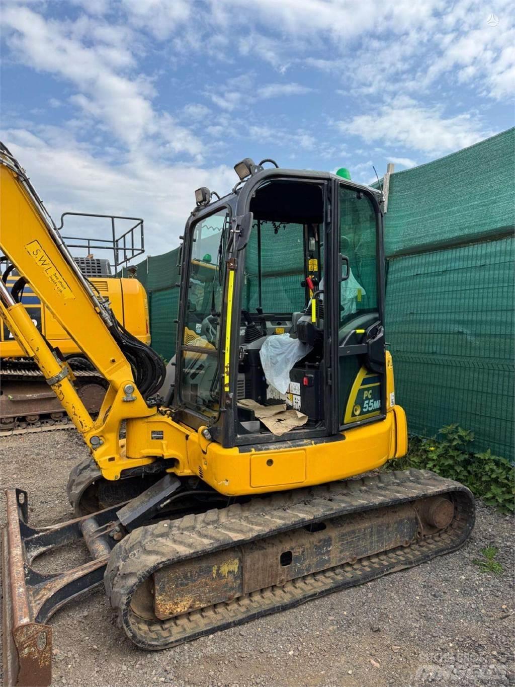Komatsu PC55MR-5 Excavatoare pe șenile
