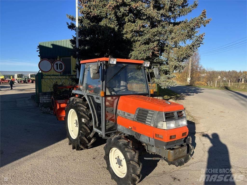Kubota GL320 Tractoare