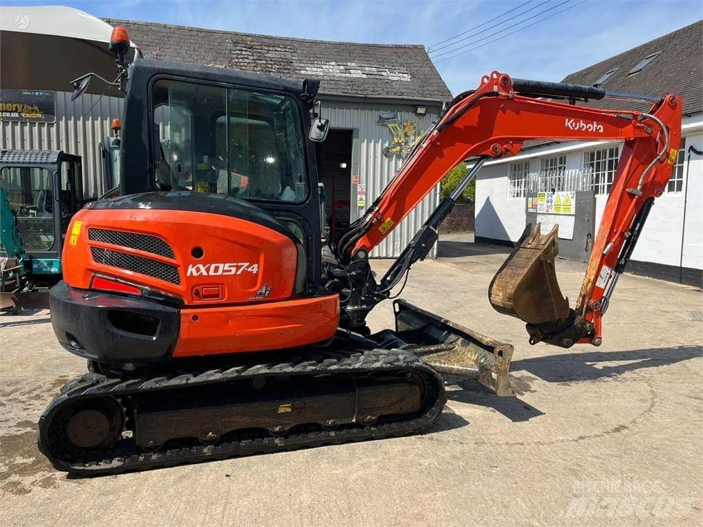 Kubota KX057-4 Excavatoare pe șenile
