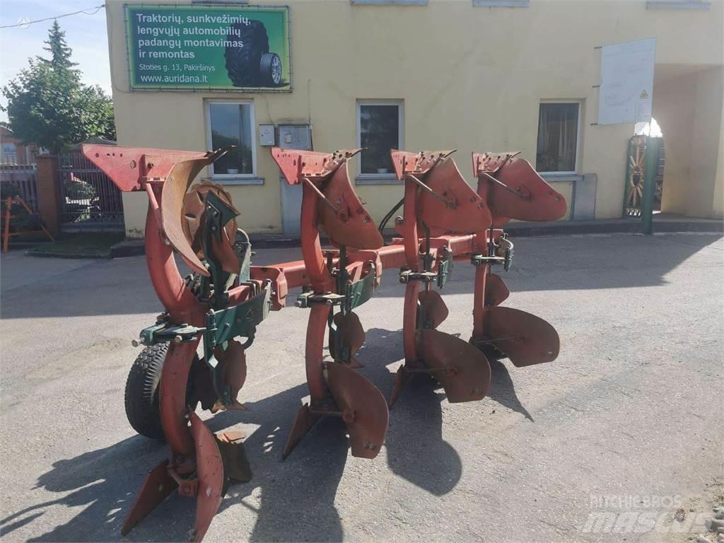 Kverneland F160 Pluguri conventionale
