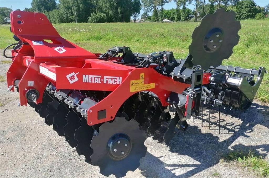Metal-Fach U 740 Cultivatoare