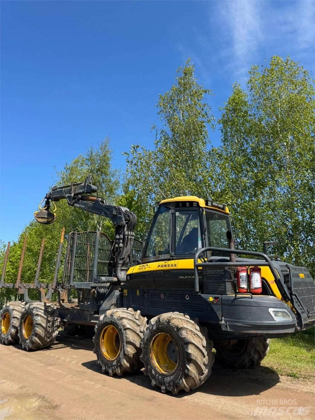 Ponsse Buffalo Transportoare