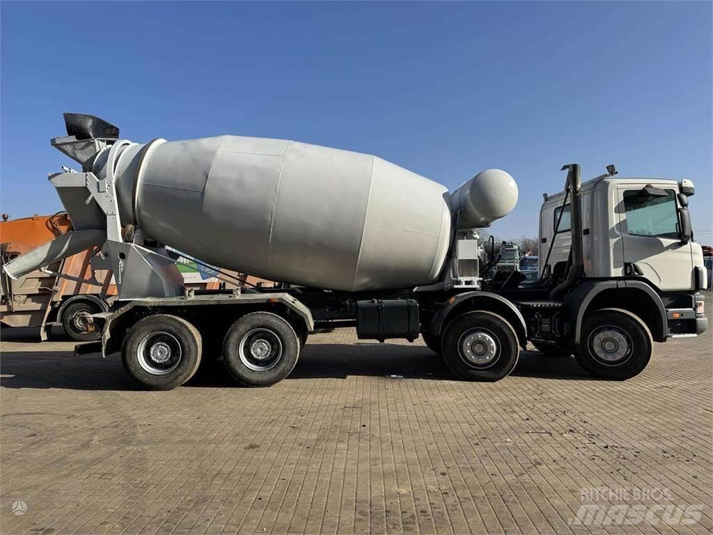 Scania P124 8x4 Betoniera