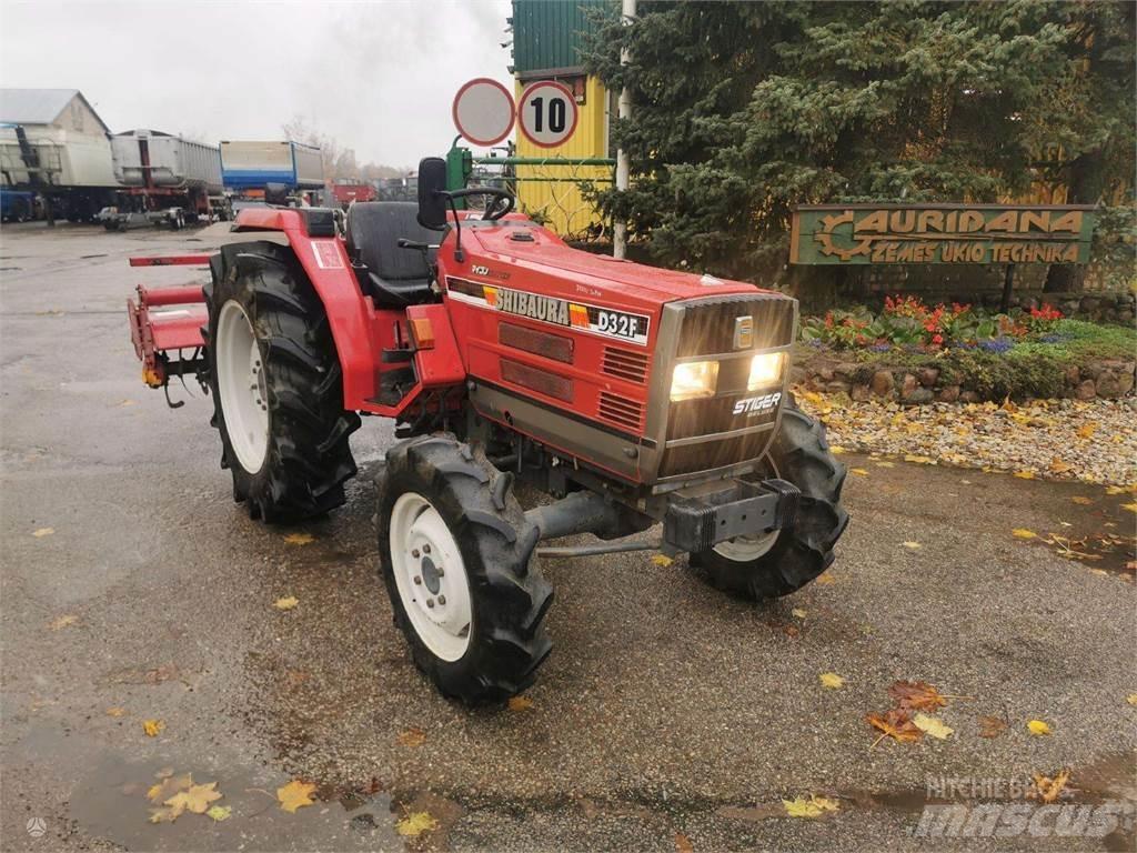 Shibaura D32f Tractoare