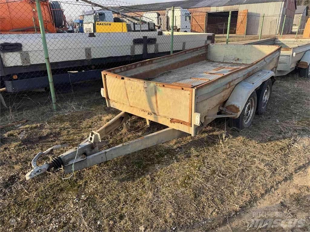 Tauras BZ 2530 Remorci usoare