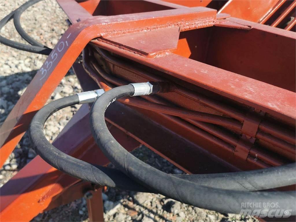  Ukp 3 Utilaje agricole - Altele