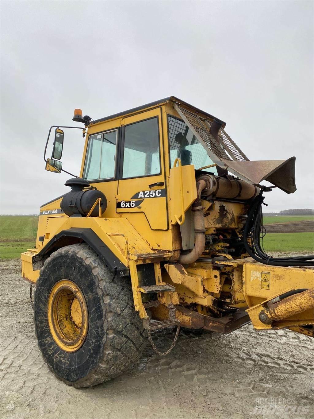 Volvo A25C , Nr.2 Transportoare articulate
