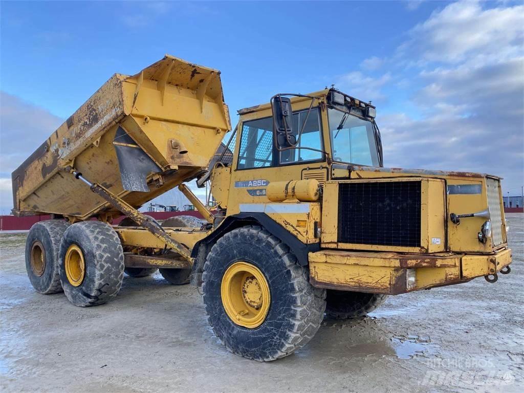 Volvo A25C , Nr.4 Transportoare articulate