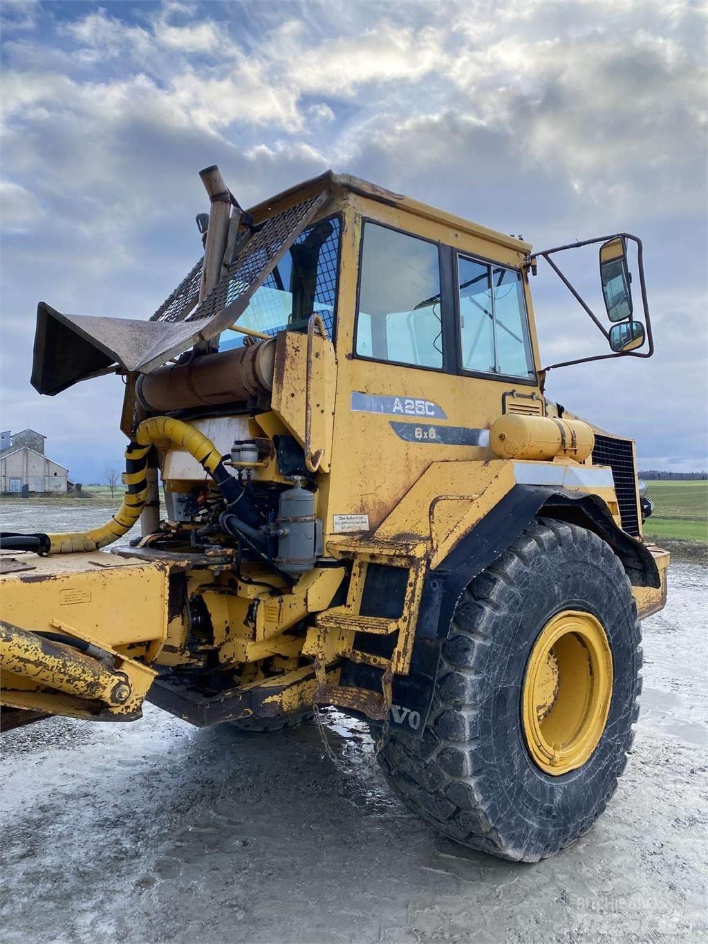 Volvo A25C , Nr.4 Transportoare articulate