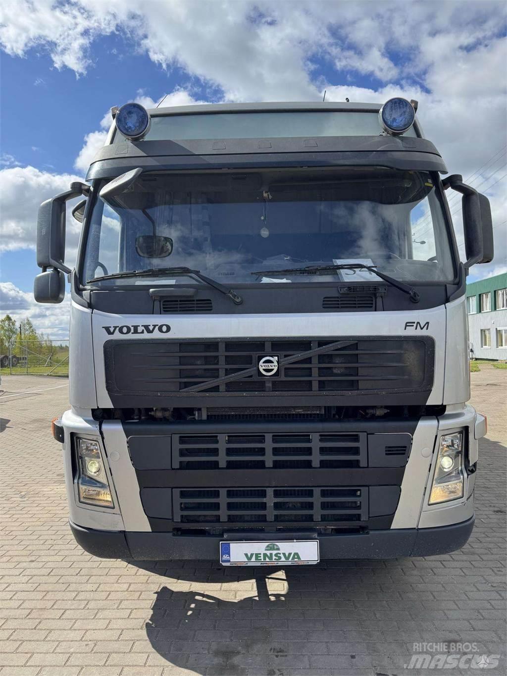 Volvo FM 440 6x2 Camioane platforma/prelata