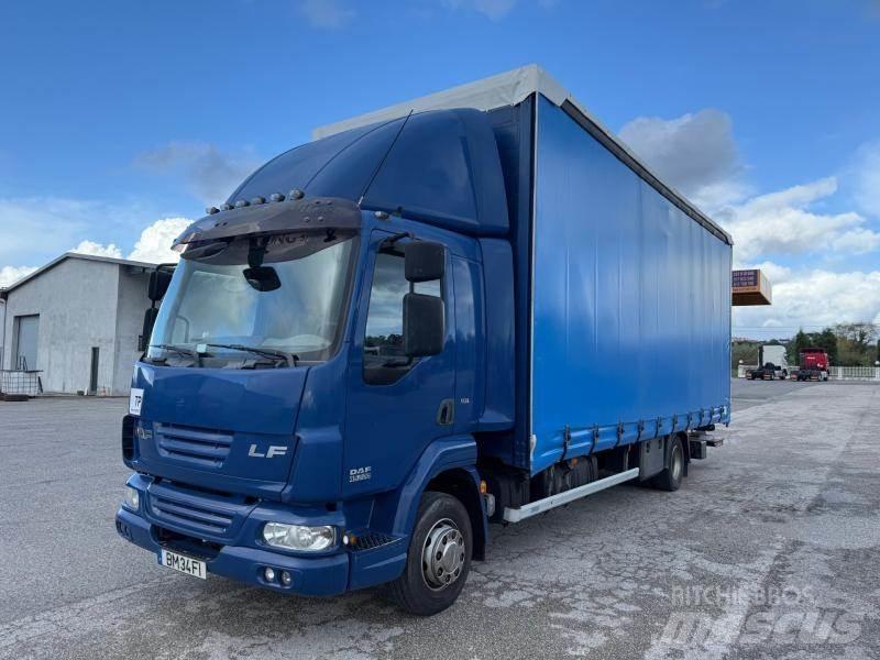 DAF LF 220 Camion cu prelata