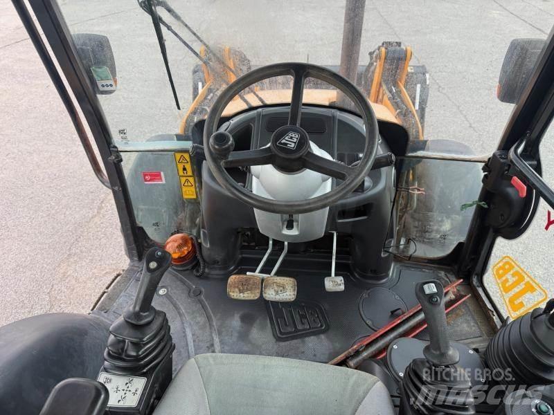JCB 3 CX Buldoexcavatoare