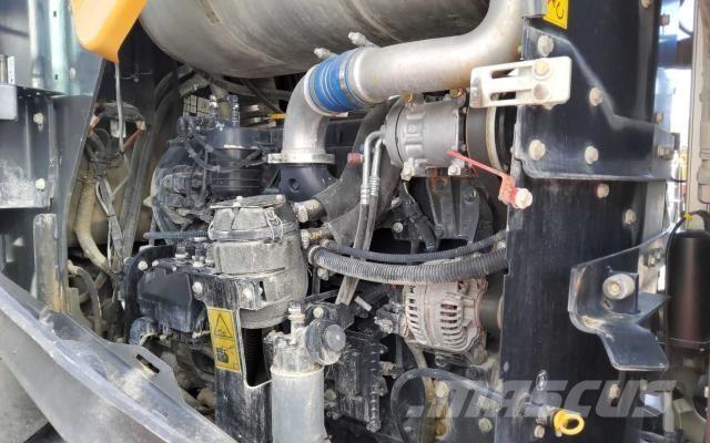 CASE 1021G Incarcator pe pneuri