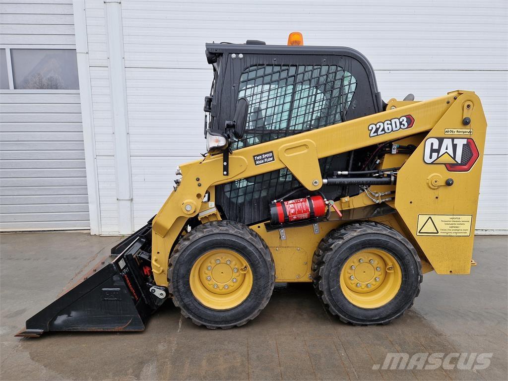 CAT 226D3 Mini incarcator
