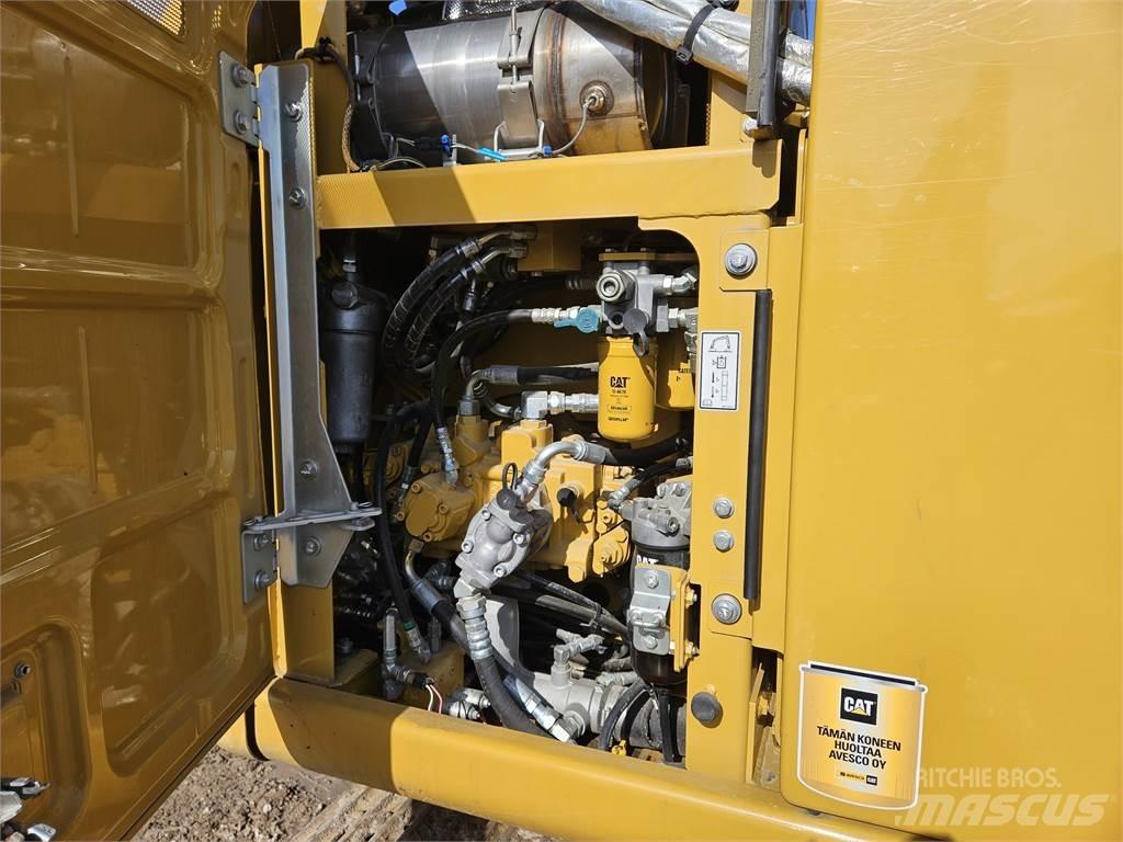 CAT 313FL Excavatoare pe șenile
