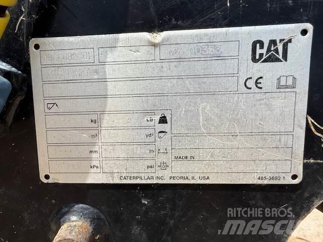 CAT 320-07 Excavatoare pe șenile
