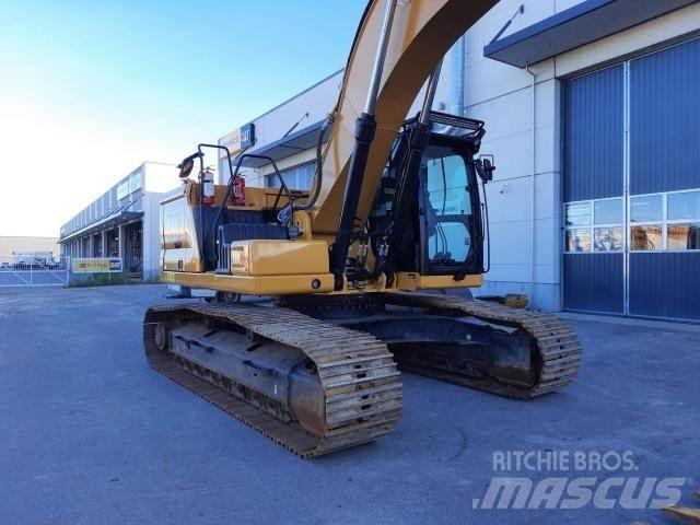 CAT 330 Excavatoare pe șenile
