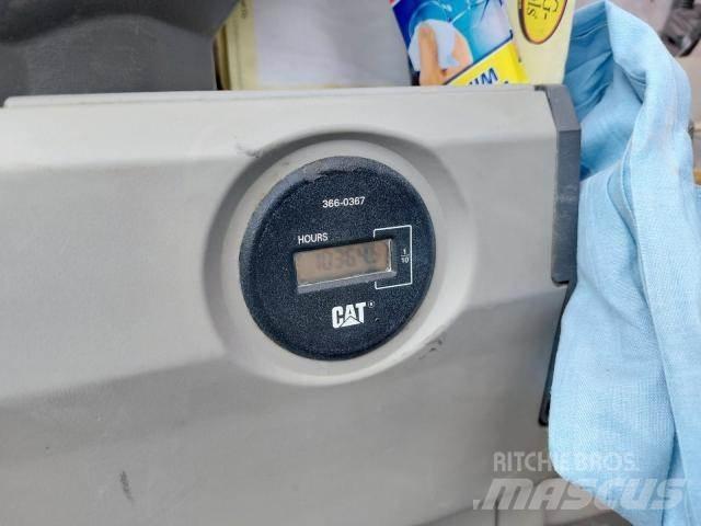 CAT 336F Excavatoare pe șenile
