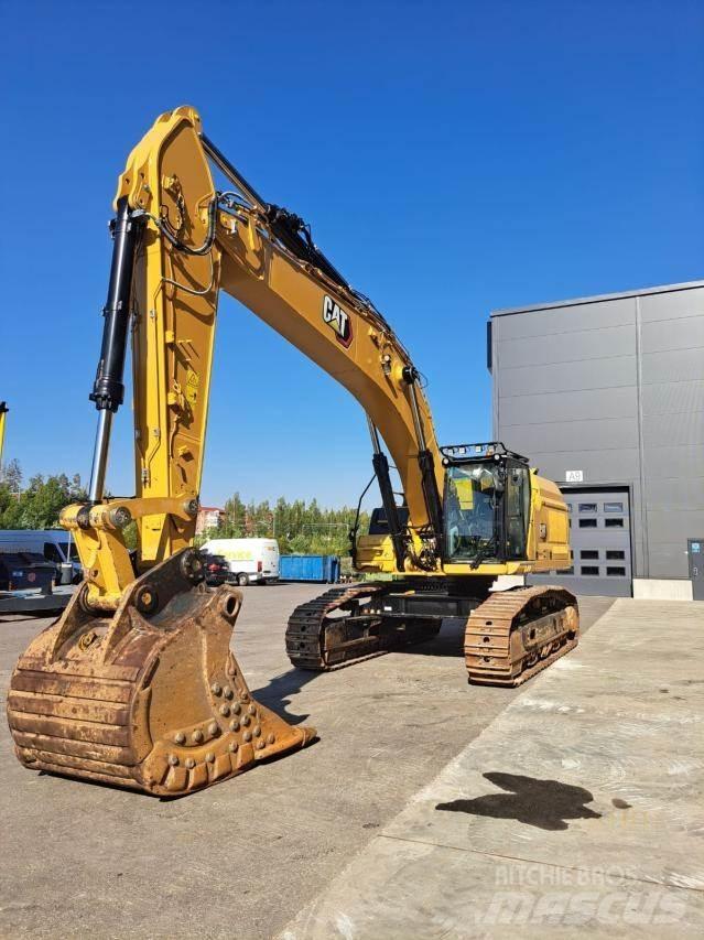CAT 352 Excavatoare pe șenile
