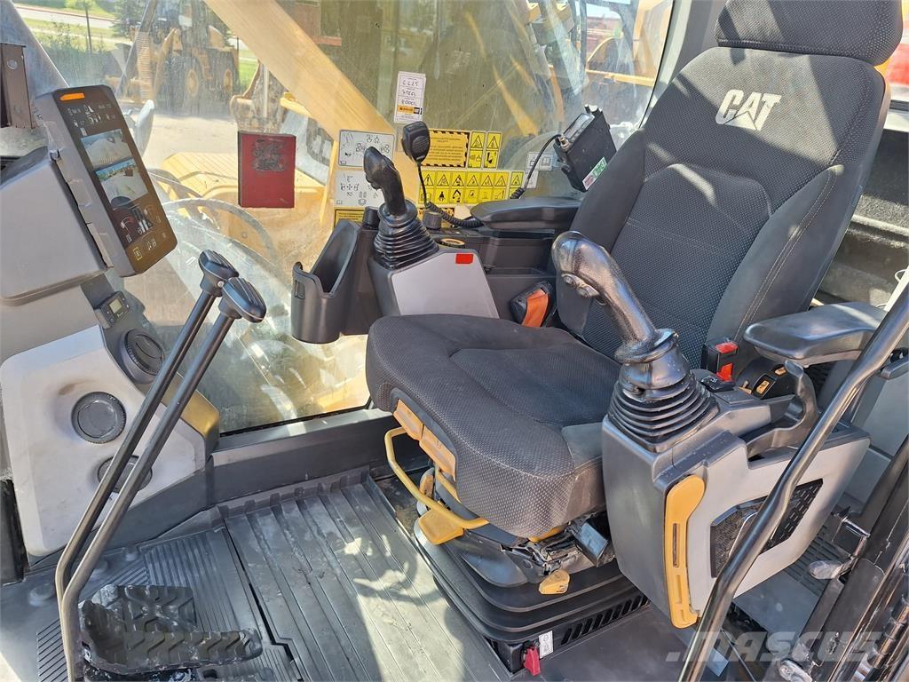 CAT 352 Excavatoare pe șenile
