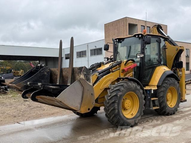 CAT 444 Buldoexcavatoare