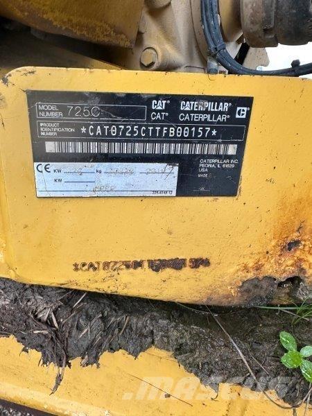 CAT 725C Transportoare articulate