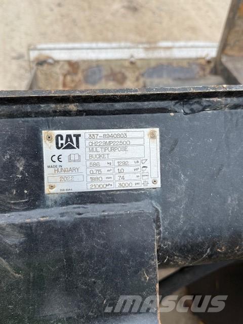 CAT 906 Incarcator pe pneuri