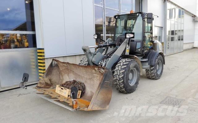 CAT 908H2 Incarcator pe pneuri