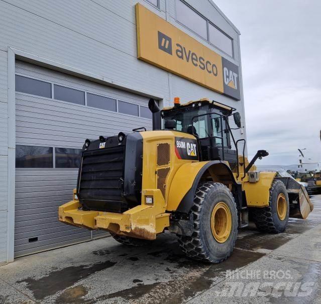 CAT 950M Incarcator pe pneuri