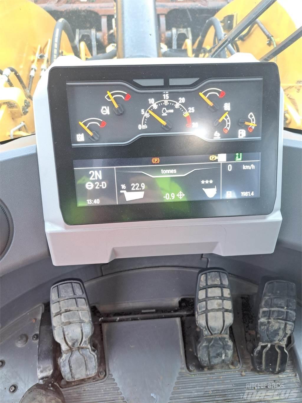 CAT 962 Incarcator pe pneuri