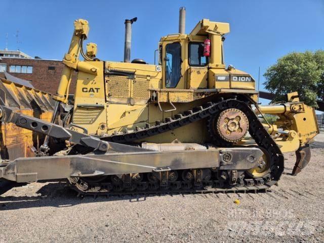 CAT D10N Buldozere pe senile