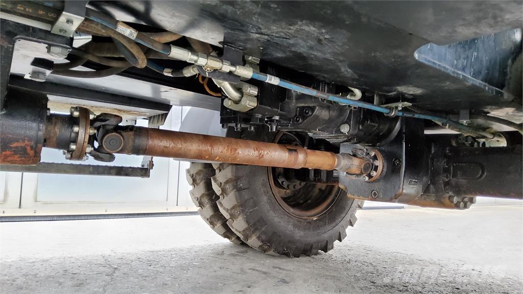 CAT M318-07E Excavatoare cu roti