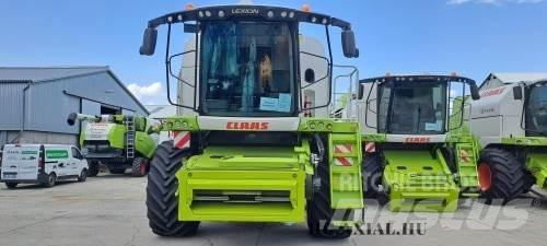 CLAAS Lexion 660 Combine de secerat