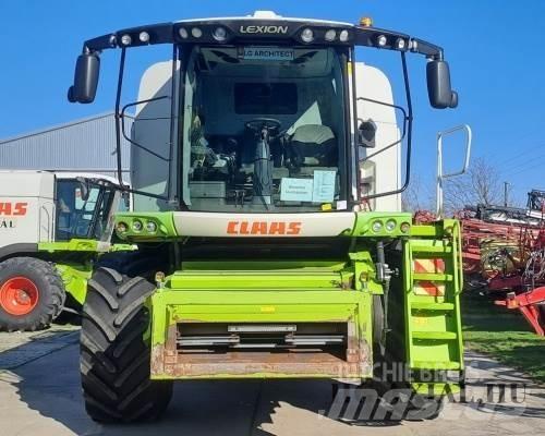 CLAAS Lexion 660 Combine de secerat