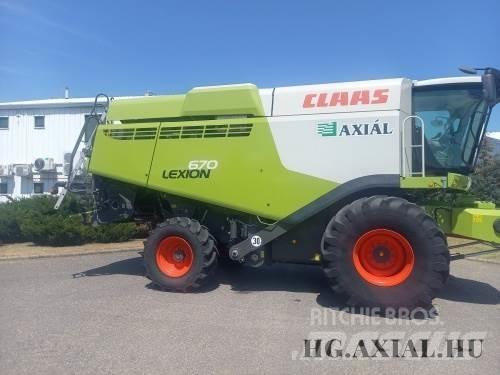 CLAAS Lexion 670 Combine de secerat