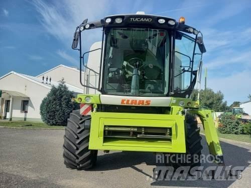 CLAAS Tucano 440 Combine de secerat