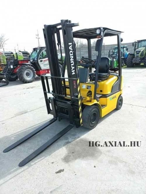 Hyundai 15L-7M Utilaje agricole - Altele