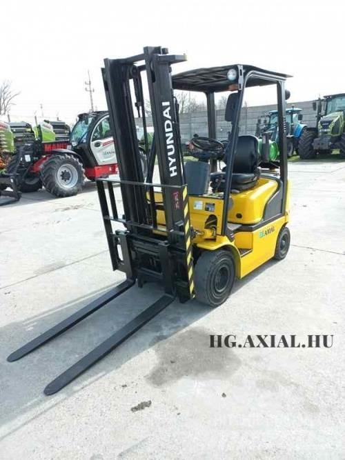 Hyundai 15L-7M Utilaje agricole - Altele