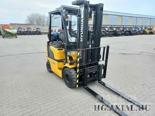 Hyundai 18L-7M Utilaje agricole - Altele